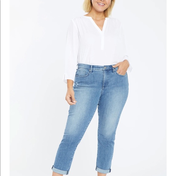 NWT NYDJ Straight Cuffed Jean 22W - Picture 5 of 10